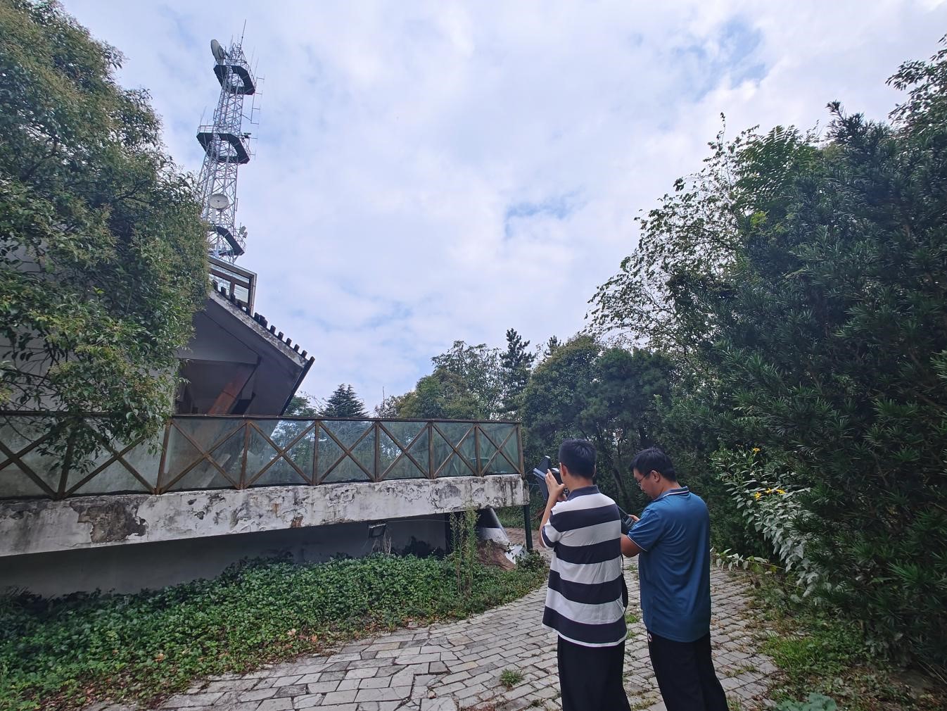 贵州开展无线电管理系列行动(图1)