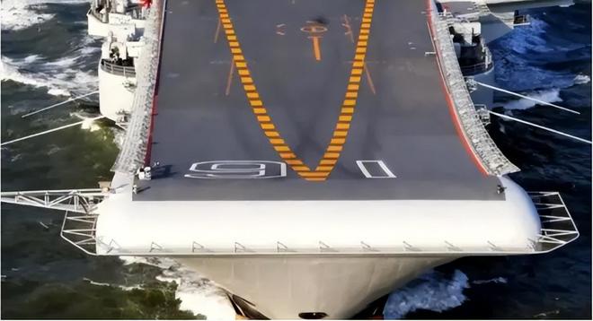 福建号刚返航台退役中将就看出两个问题大陆从没有公布过(图9)