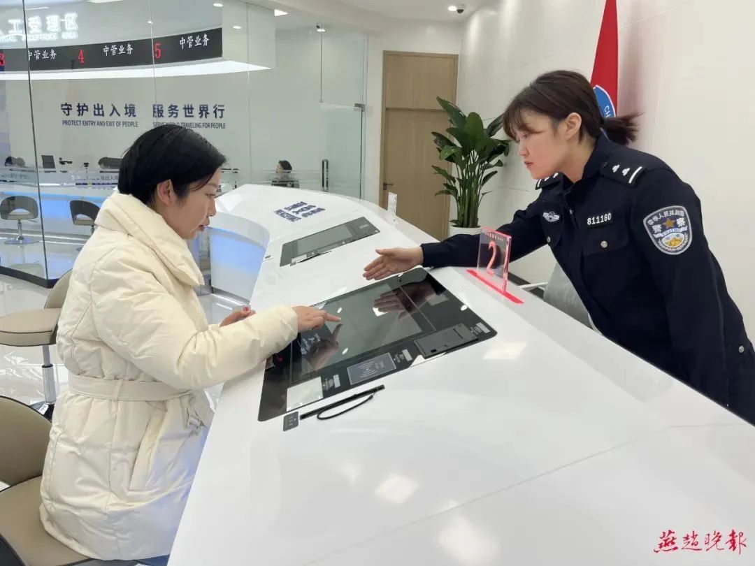 你早河北｜石家庄楼市趋稳向“暖”；“小航母”076牛在哪；自导自演炒作偷拍现象“泛滥”；中吉乌铁路项目启动(图2)