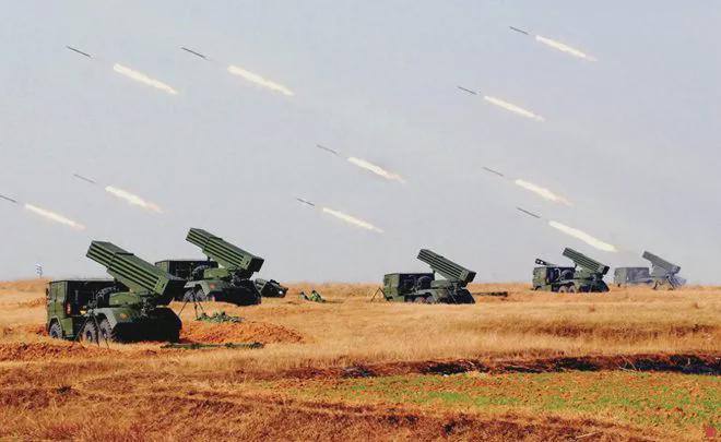 中国电磁远程多管火箭炮或完成测试2000公里射程成新航母杀手(图2)