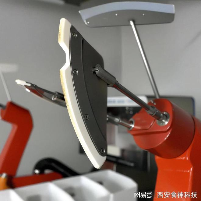 西安食神电磁加热全自动炒菜机厂商(图2)