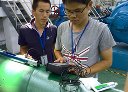 美媒自评美军福特号不如中国福建舰