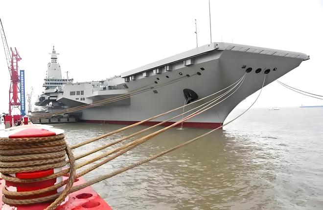 福建舰第七次海试电磁弹射技术迎来大考中国航母战力实现飞跃